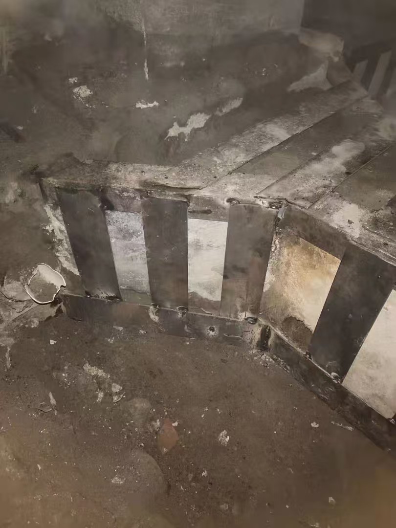白茅湖农场砖混结构房子如何加固